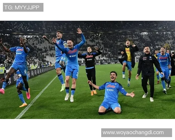 足球史上中场球星的巅峰对决与传奇影响力探讨